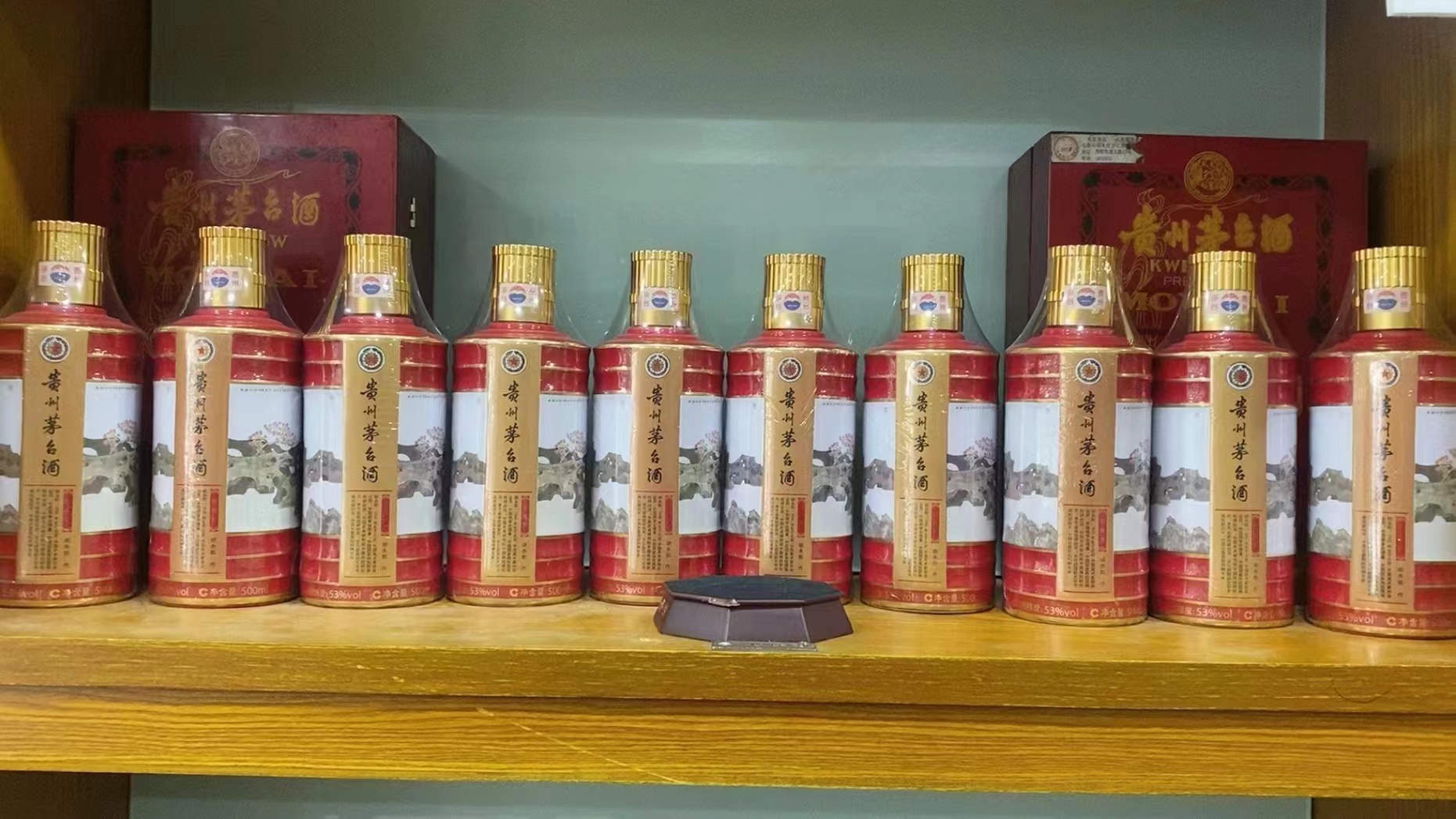 神农架回收50年茅台礼盒多少钱（最新更新行情）